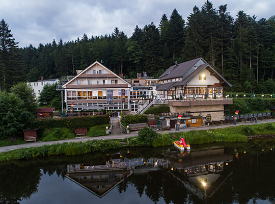 Außenansicht Hotel Reich am Ebnisee